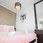 Myflat Club 218 Gold7 Wellness