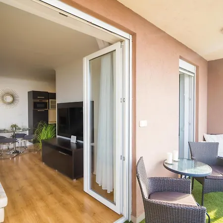 Myflat Club 218 Gold7 Wellness Siofok