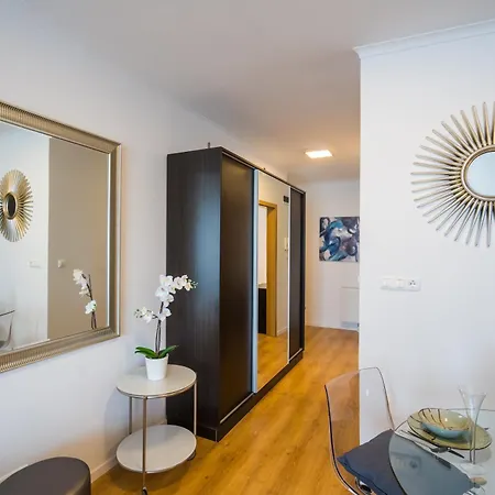 Myflat Club 218 Gold7 Wellness Διαμέρισμα