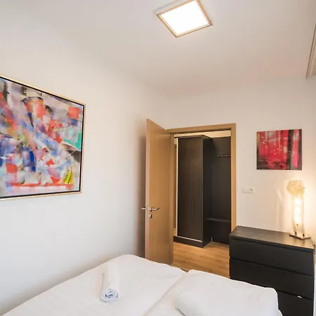 Myflat Club 218 Gold7 Wellness *