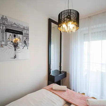 Myflat Club 218 Gold7 Wellness * Σίοφοκ