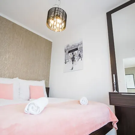 Myflat Club 218 Gold7 Wellness