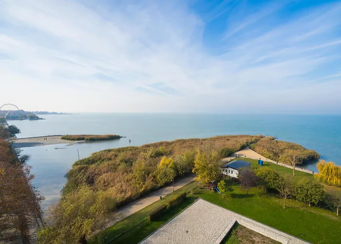 Myflat Club 218 Gold7 Wellness Apartmán